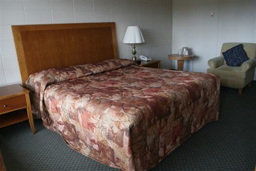 Derrick Motel Έντμοντον Εξωτερικό φωτογραφία